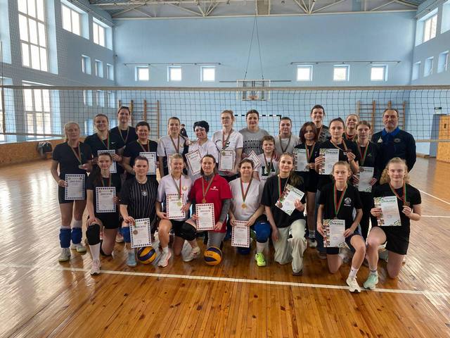 ЧО волейбол женщины